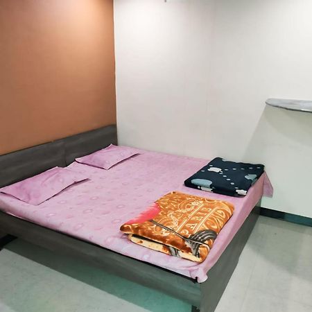 אויאיין Kailash Kuti Guest House מראה חיצוני תמונה