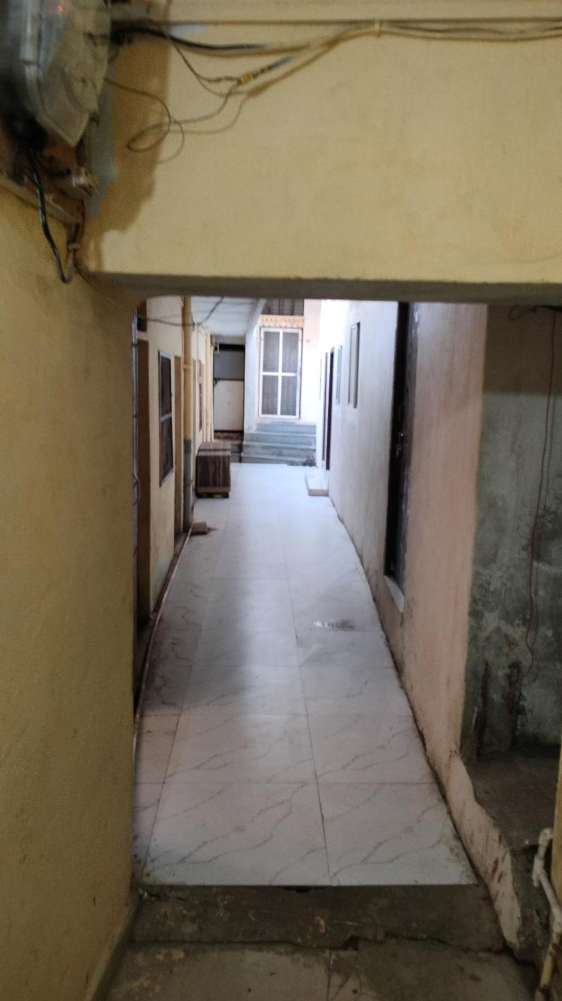 אויאיין Kailash Kuti Guest House מראה חיצוני תמונה